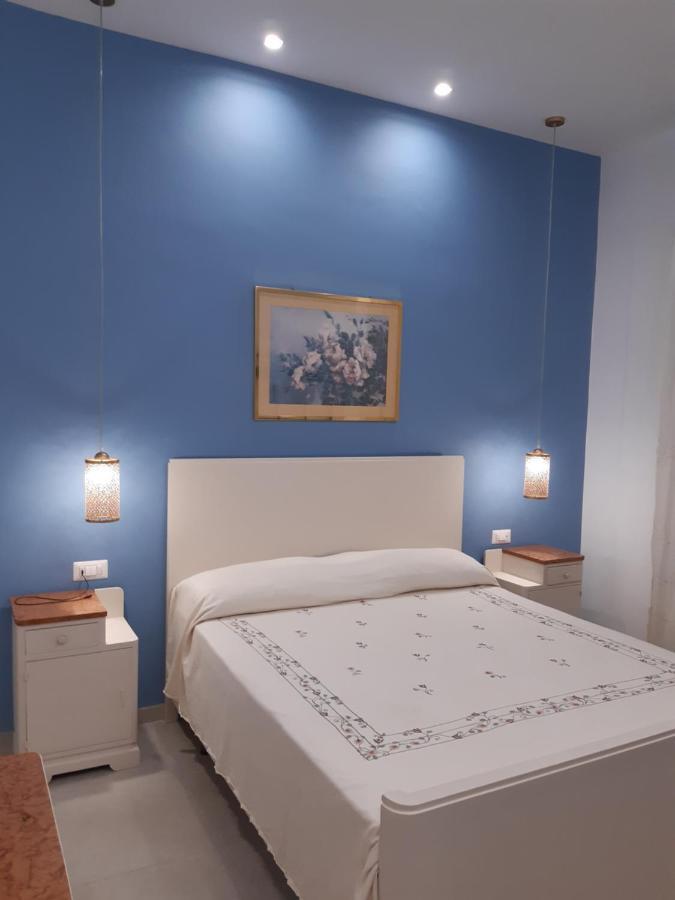 Casa Vacanze Rosa 아찌트라자 외부 사진